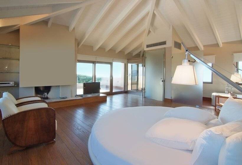 Seaview Peninsula Villa