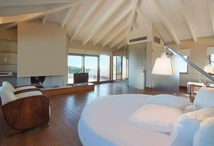 Seaview Peninsula Villa