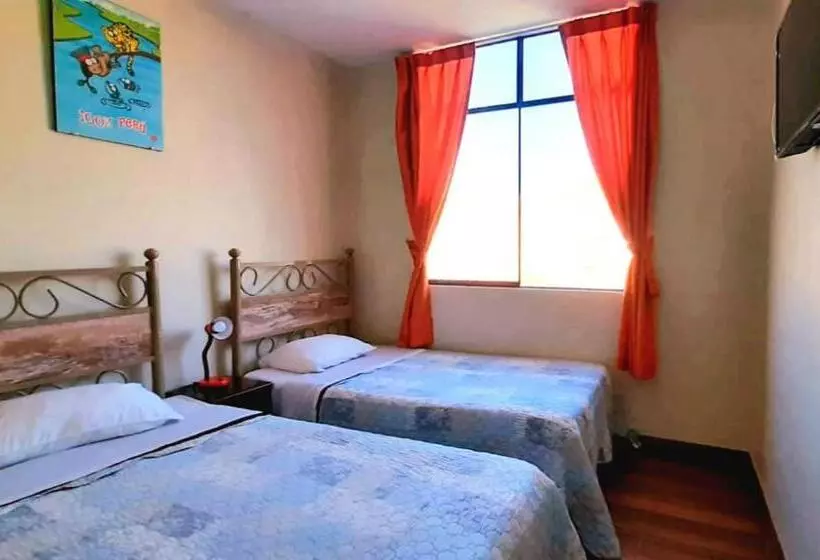 تختخواب و صبحانه Diamond Monkey Lodge