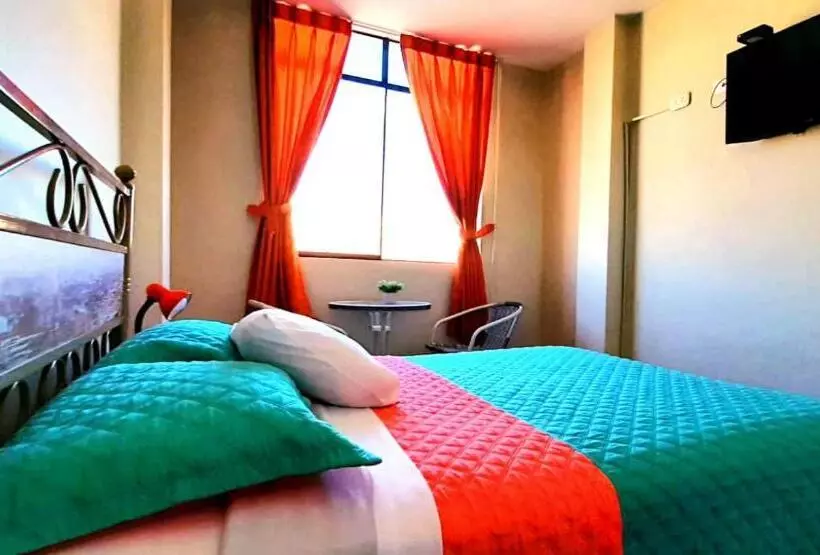 تختخواب و صبحانه Diamond Monkey Lodge