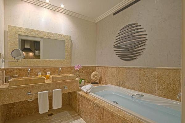 Fishing Lodge Cap Cana Diamond Resort