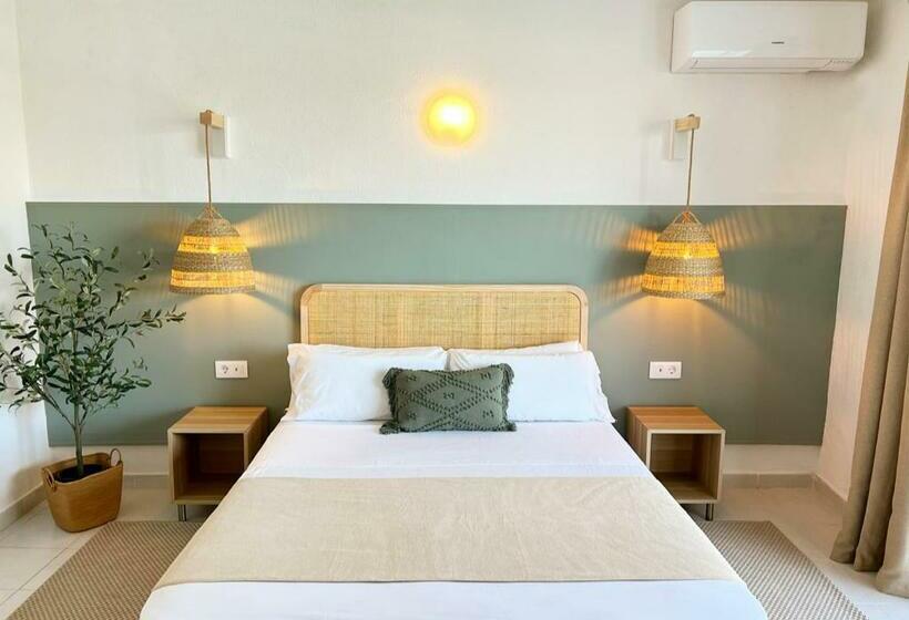 هتل Club Menorca Solo Adultos