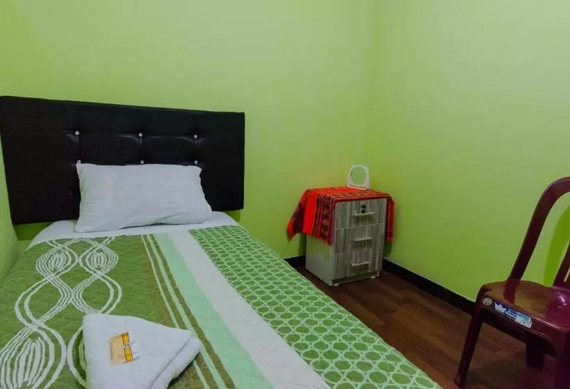 هتل Hospedaje El Viajero Aeropuerto