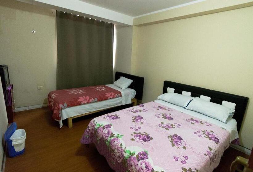 Отель Hospedaje El Viajero Aeropuerto