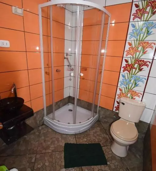 هتل Hospedaje El Viajero Aeropuerto