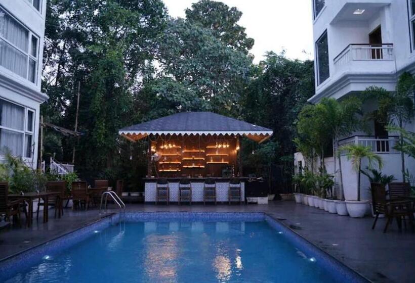 Отель Okean De Goa Vagator