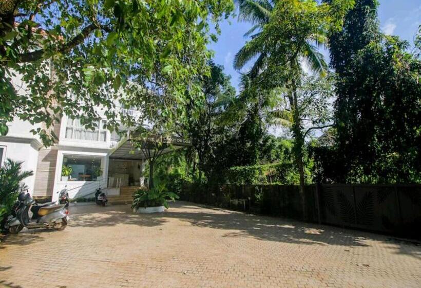 Отель Okean De Goa Vagator