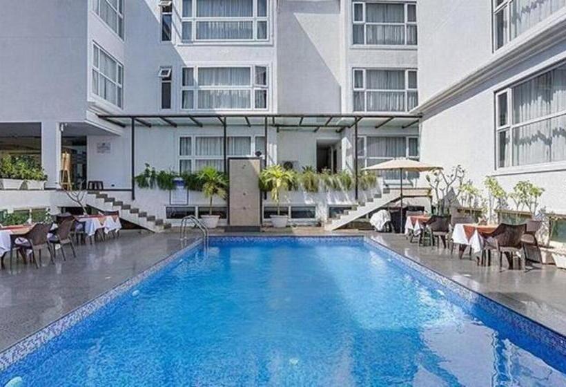 Отель Okean De Goa Vagator