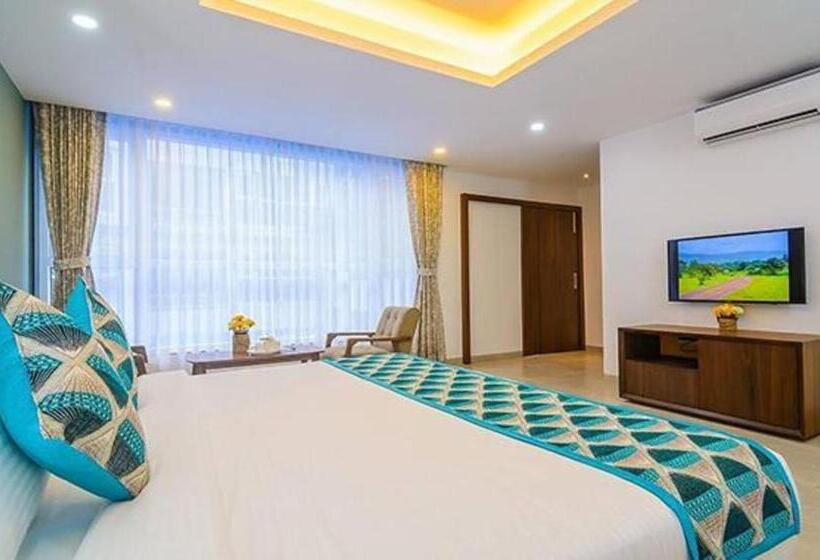 Отель Okean De Goa Vagator