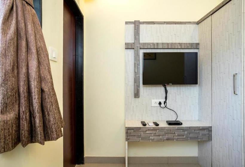 Hotel Shalom Indus Residency