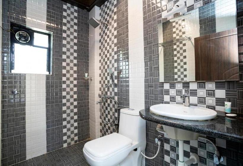 Hotel Shalom Indus Residency