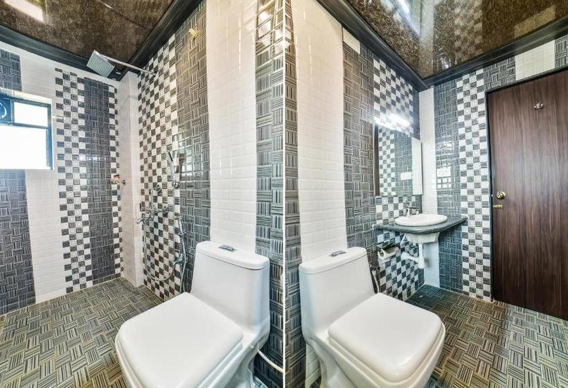 Hotel Shalom Indus Residency