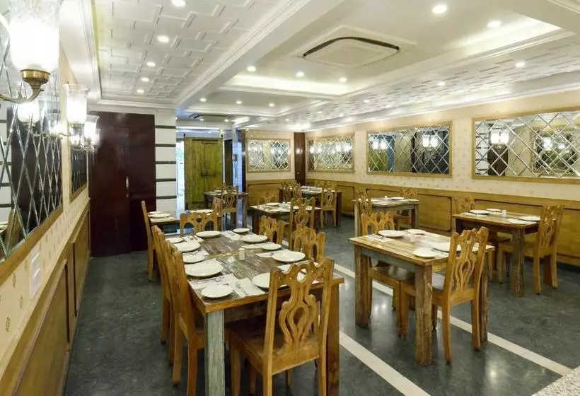 Hotel Umed