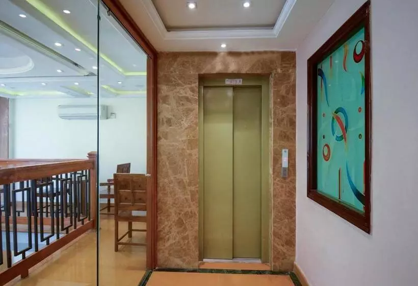 Hotel Umed