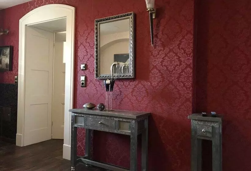 Hotelli Bernsteinschloss Wendorf