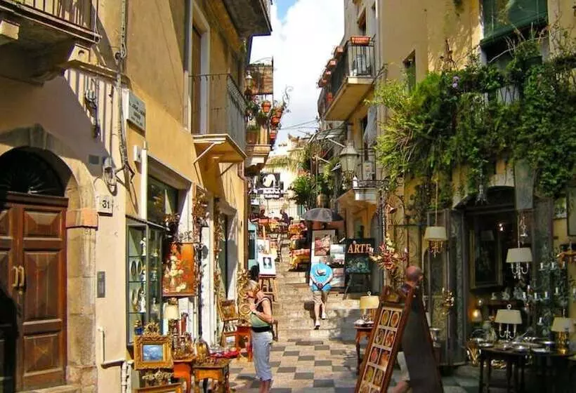 Taormina Villa Oasis Residence