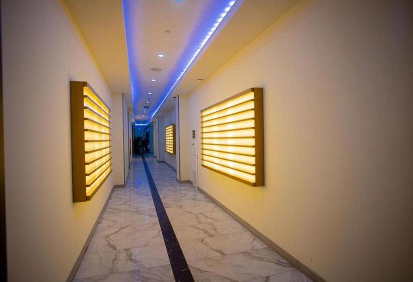 هتل Best Western Premier Batumi