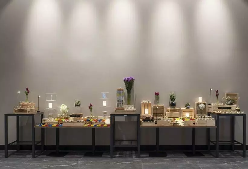 Hotelli Avani Sukhumvit Bangkok