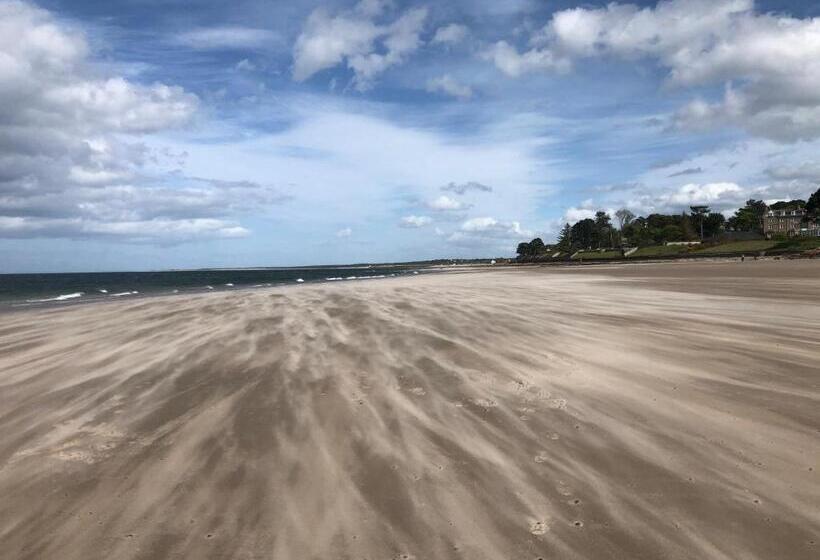 בית מלון כפרי Corsee House