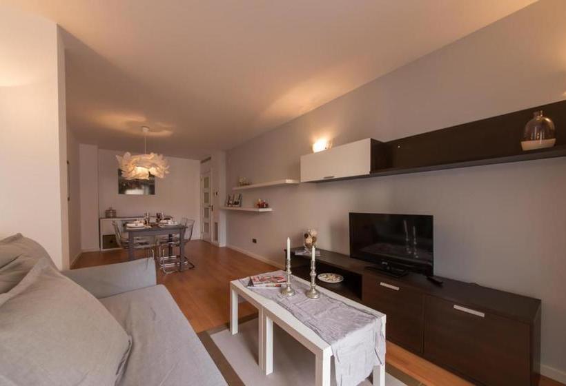 Intersalou Monaco Family Apartments