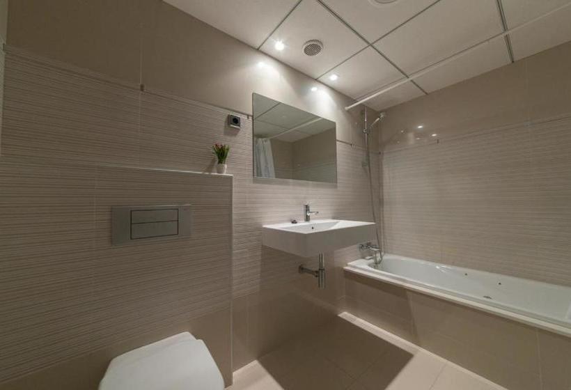 Intersalou Monaco Family Apartments