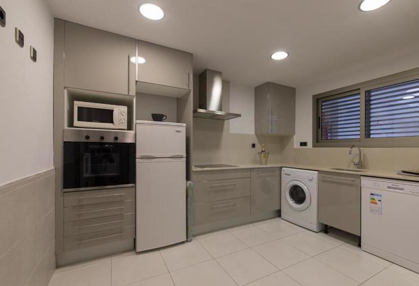 Intersalou Monaco Family Apartments