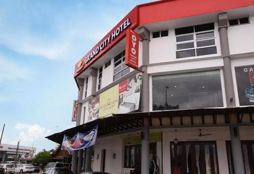 Grand City Hotel 2 By Oyo Rooms
