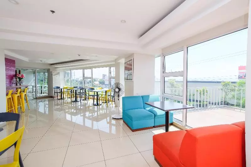 Myspace Hotel At Bgc