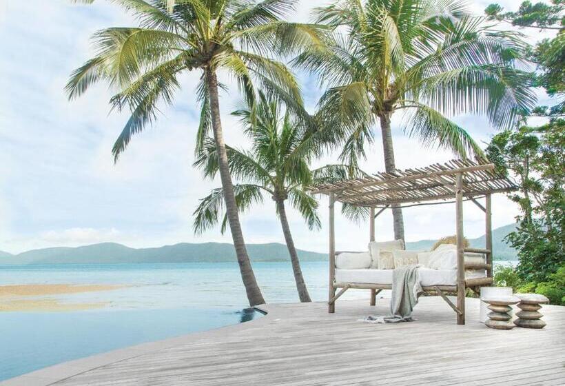 Elysian Luxury Eco Island Retreat