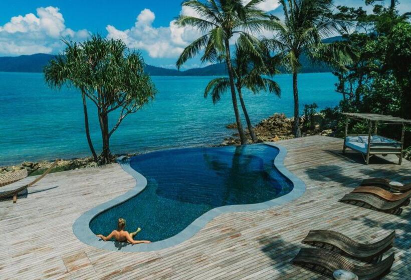 Elysian Luxury Eco Island Retreat