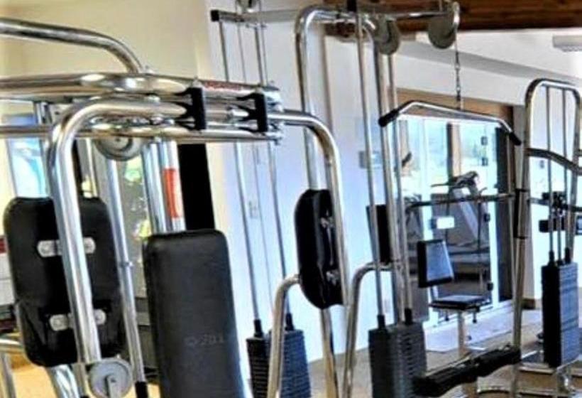 فندق Pines At Meadow Ridge