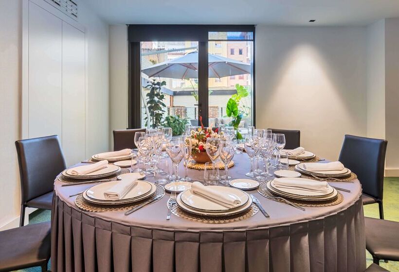 Отель Occidental Diagonal 414