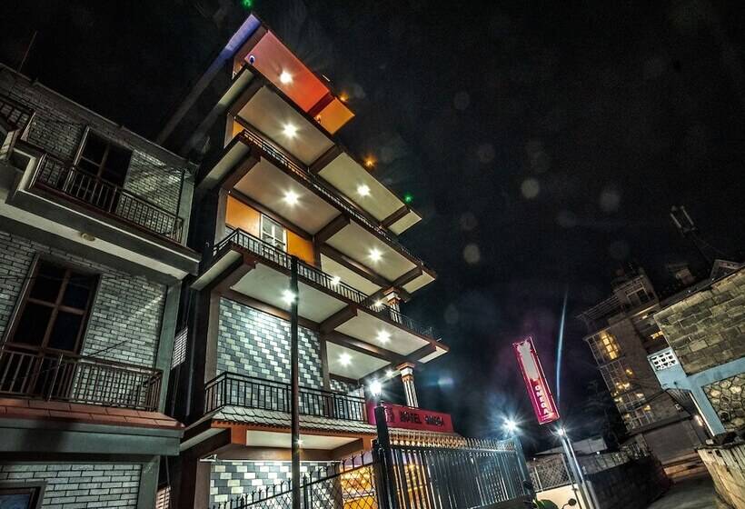 هتل Omega By Oyo Rooms