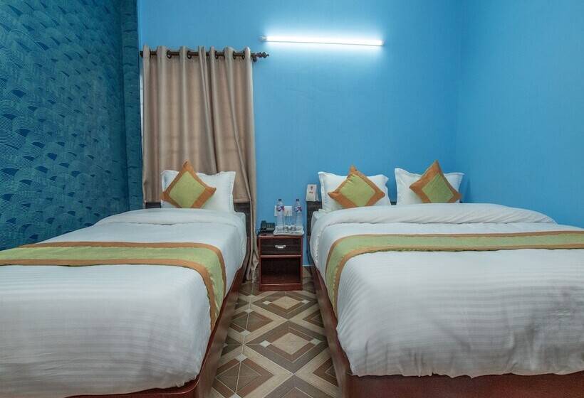 هتل Omega By Oyo Rooms