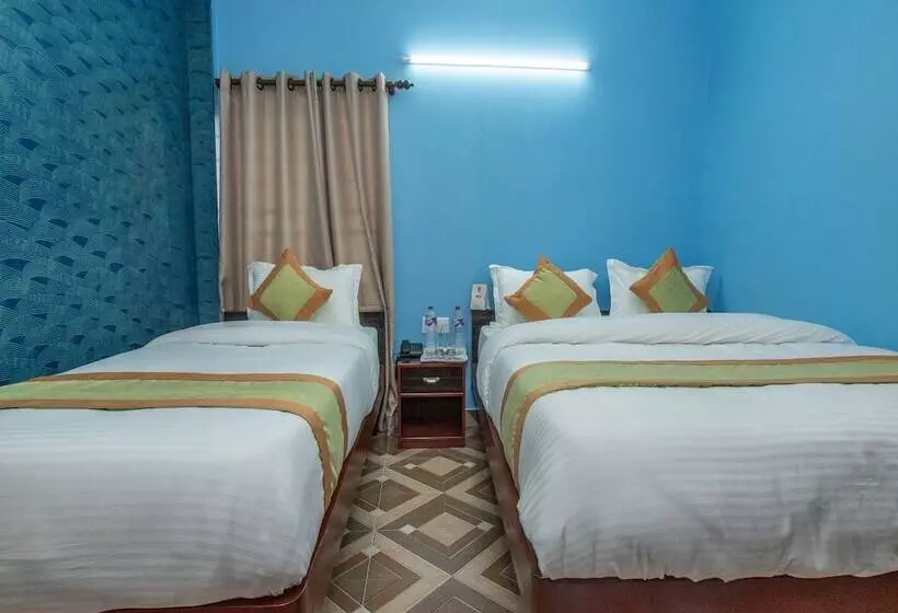 هتل Omega By Oyo Rooms