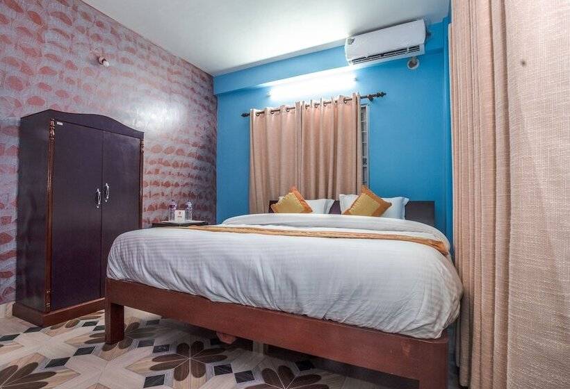 هتل Omega By Oyo Rooms