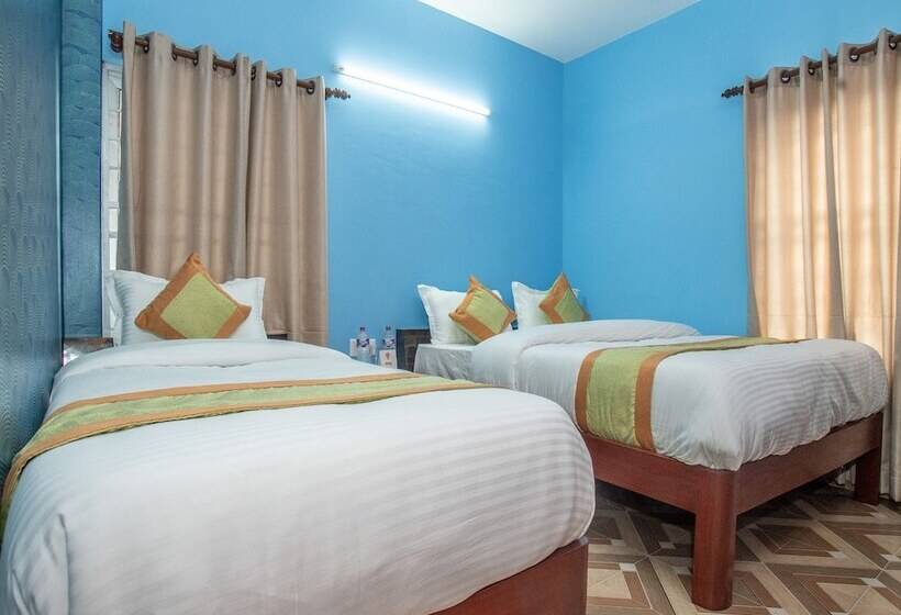 هتل Omega By Oyo Rooms