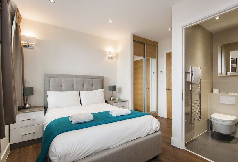 Twyne House Apartments