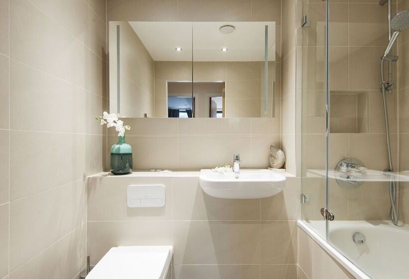 Twyne House Apartments