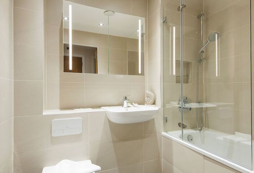 Twyne House Apartments