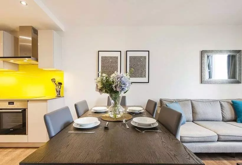 Twyne House Apartments
