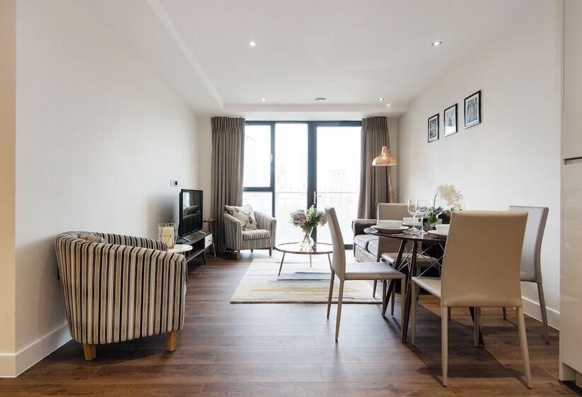 Twyne House Apartments