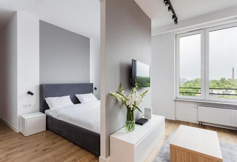 S6 By Platinum Residence