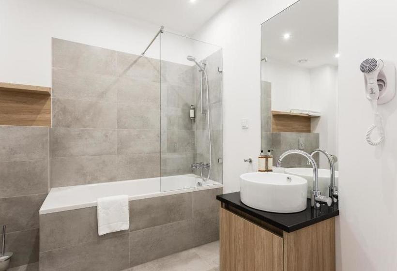 S6 By Platinum Residence