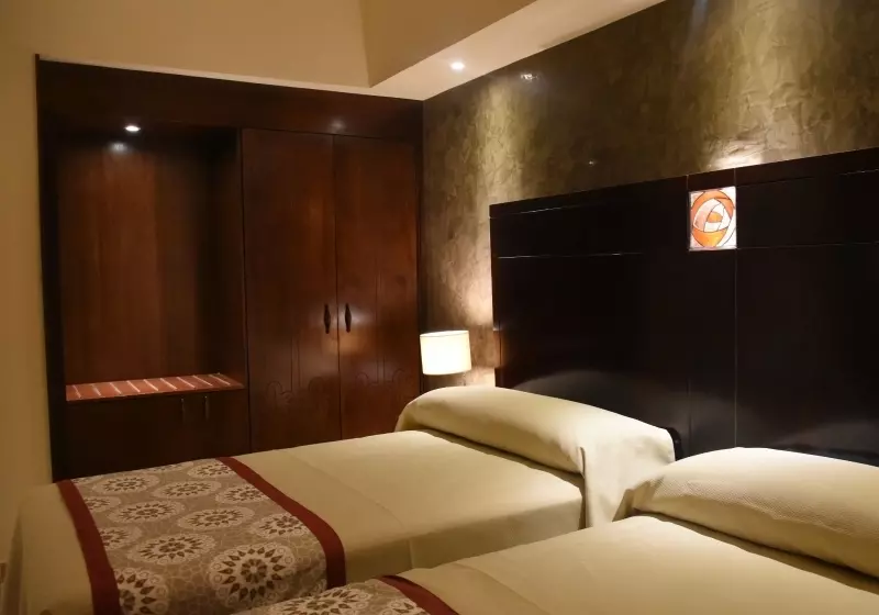 هتل Palacio Cueto