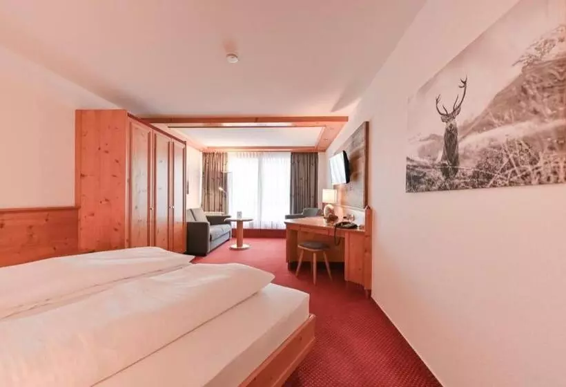 Hostelli Residenz Hopfensee