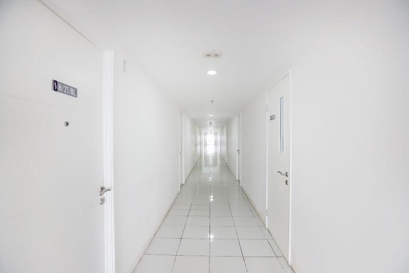 Hotel Channel Stay @ Bassura City Apartment