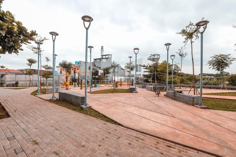 Hotel Channel Stay @ Bassura City Apartment