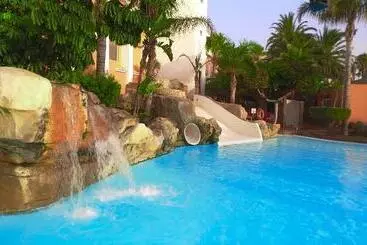 هتل Diver Roquetas