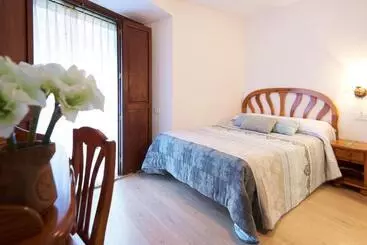 فندق La Casona De Mestas